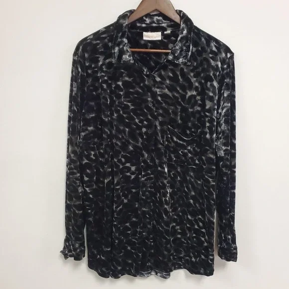 Belle Kim Gravel Womens Animal Print Long Sleeve Button Up Velvet Top Size 1X - Picture 1 of 11